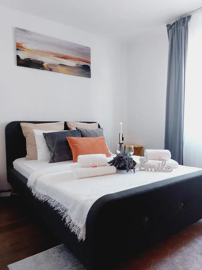 Cozy Apartment In The Center Of Bucureşti