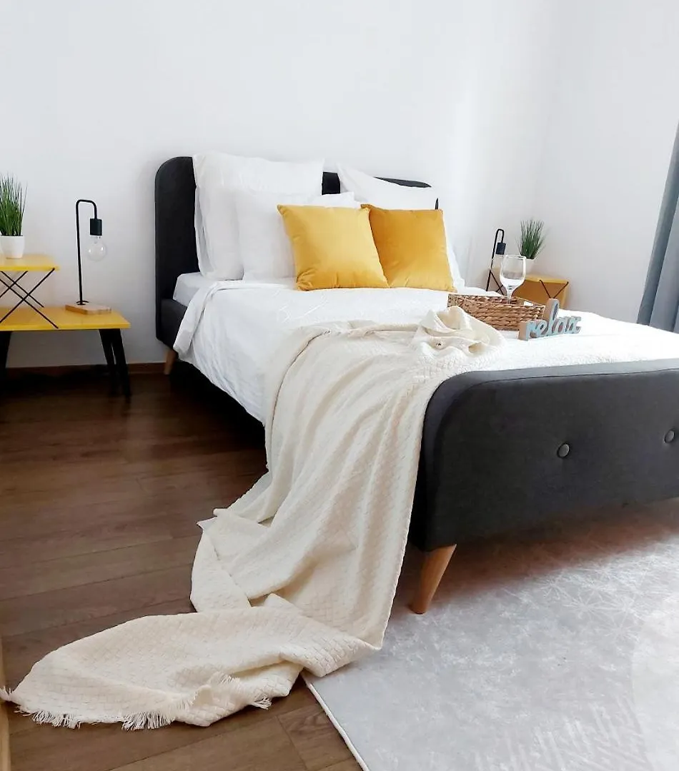 Cozy Apartment In The Center Of Bucureşti